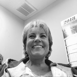 Meet your Posher, Leslie